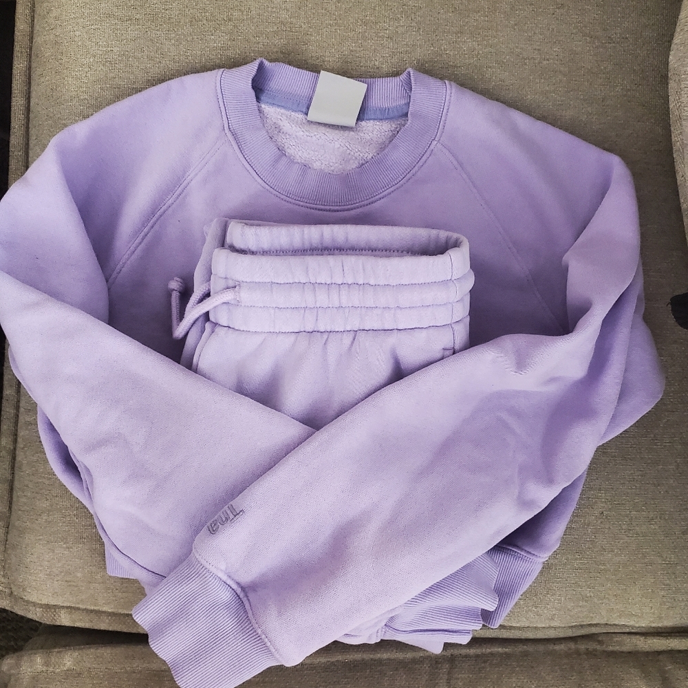 Aritzia sweat set